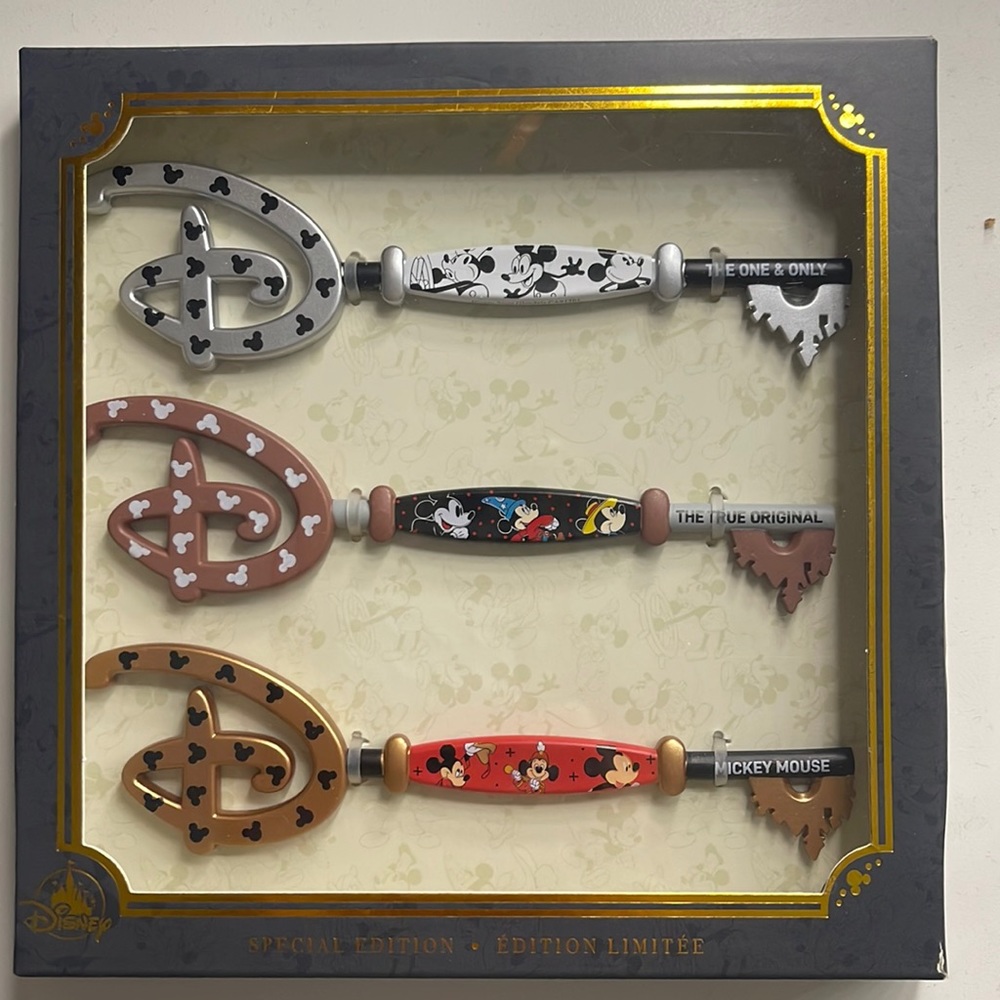 Disney Mickey edition magic keys